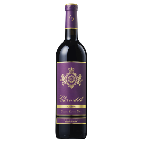 En flaske Clarendelle Pomerol på en hvid baggrund