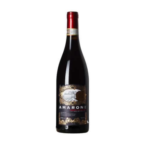 En flaske Conti Tamero Amarone della Valpolicella DOCG på en hvid baggrund