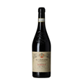en flaske Dezzani Barolo San Carlo DOCG på en hvid baggrund