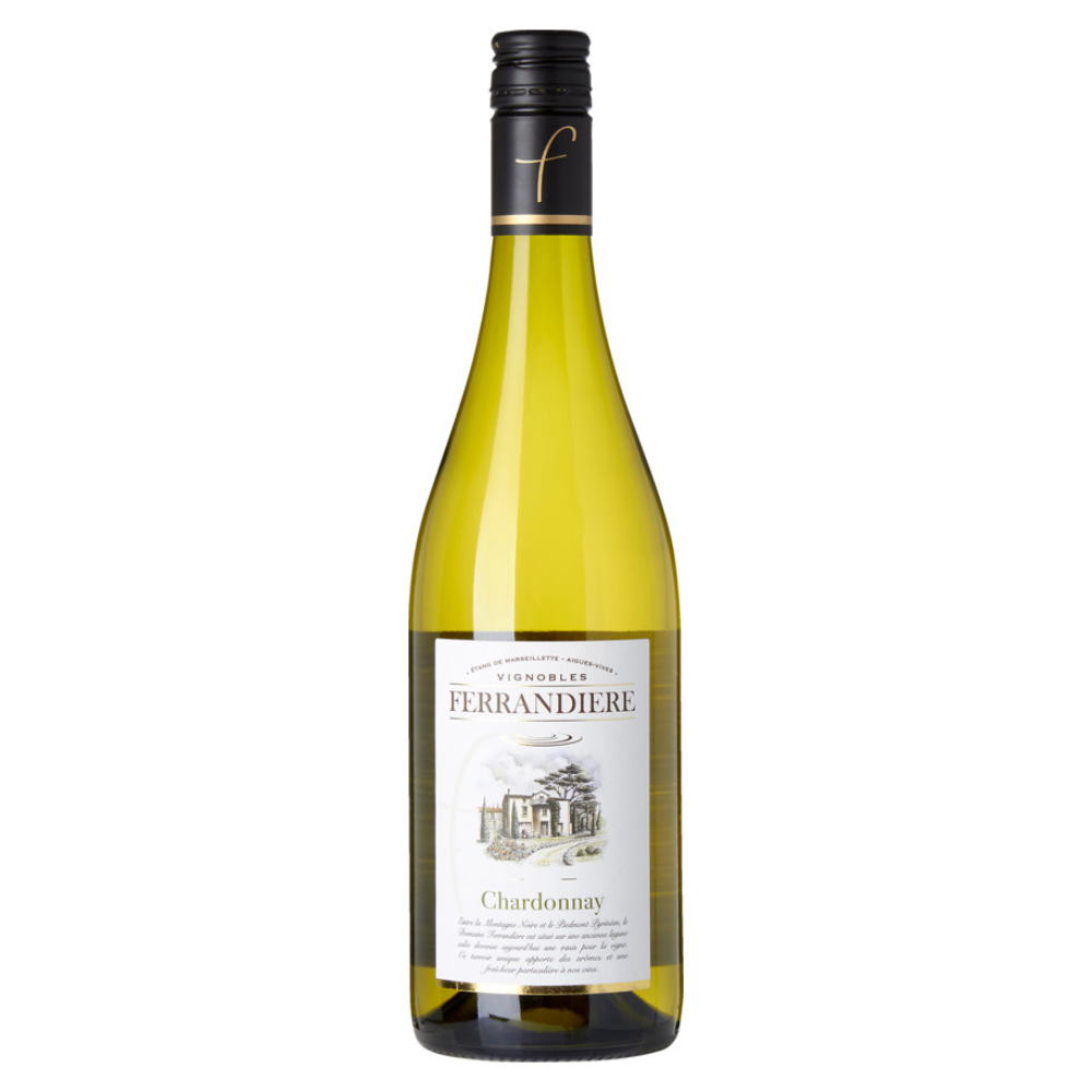 En flaske Ferrandière Chardonnay på en hvid baggrund