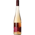 Tegernseerhof Dürnstein Rosé flaske fra Wachau, Østrig, på en hvid baggrund.