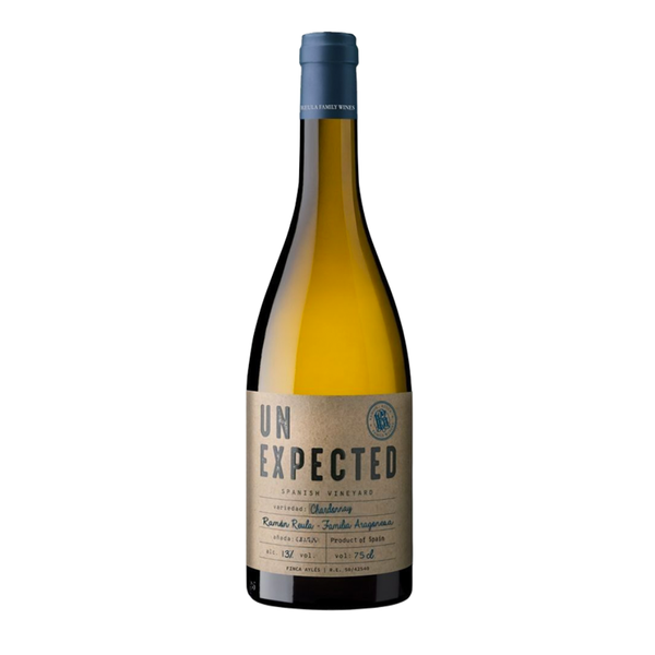 En flaske Unexpected White Chardonnay Organic på en hvid baggrund